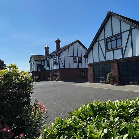 Greenfields Country House Latton Bagian luar foto