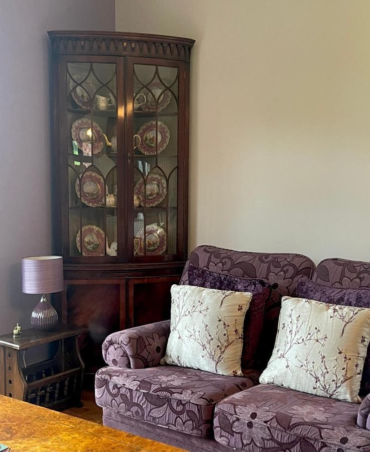 Greenfields Country House Latton Bagian luar foto